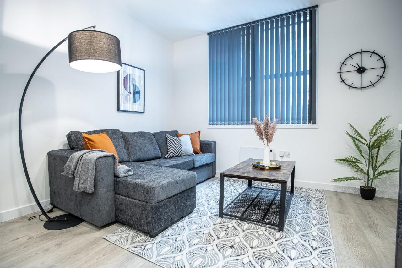 Two Bedroom - Central Peterborough Apartment - Bayard Apartments Εξωτερικό φωτογραφία